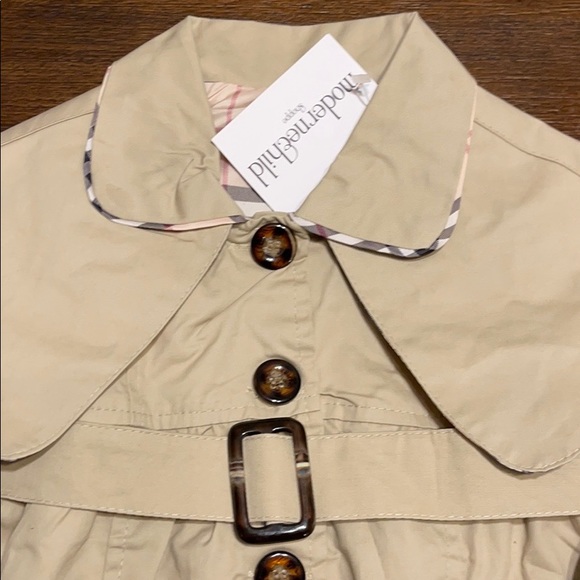 Baby Trenchcoat Size 1 yr - Picture 2 of 11